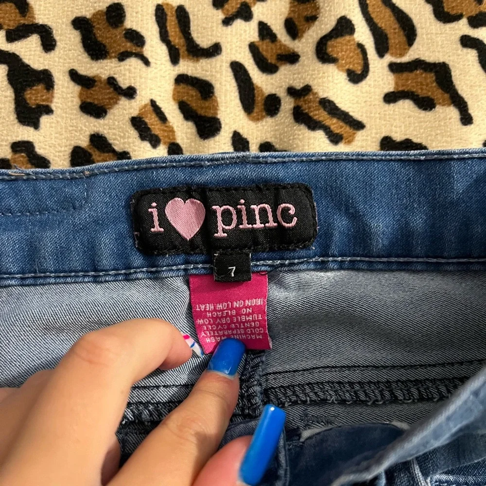 Jeans - Picture 2 of 2